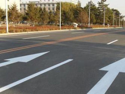 路虎交通 圖 高速公路劃線工程公司 廣州熱熔反光標線涂料